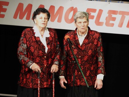 Anica Rehberger in Francka Rozman sta navdušili občinstvo s tremi pesmimi